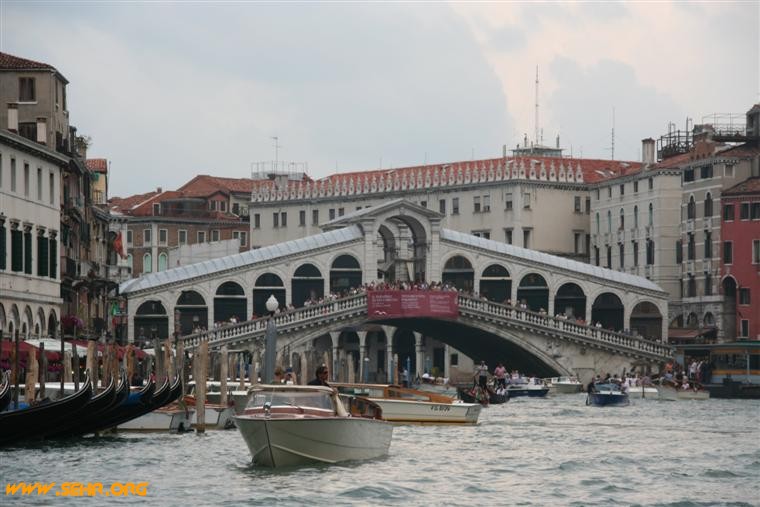  - Venedig32beruehmteRialtobruecke